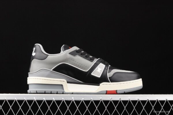 Authentic LV 2021ss early spring fashion catwalk sneakers 380N GREY BLACK - Image 16