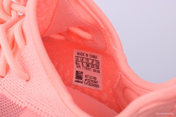 Adidas Yeezy 350 Boost V2 EG7498 Darth Coconut 350 second generation pink hollowed-out silk color matching - Image 4