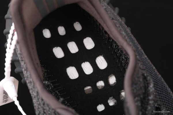 Adidas Yeezy 350 Boost V2 FU9007 Darth Coconut 350 second generation black sky star hollowed-out silk color BASF popcorn - Image 4