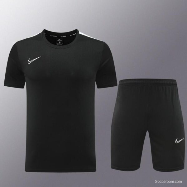 24/25 Nike Black Short Sleeve Jersey+Shorts - Image 14