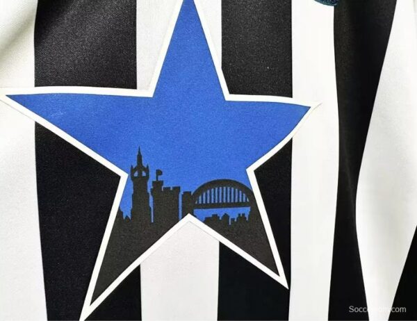 Retro 93/95 Newcastle United Home Jersey - Image 3