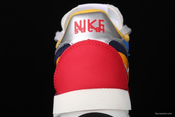 Sacai x NIKE LVD Waffle Daybreak co-signed catwalk style net gauze leather splicing double hook Swoosh running shoes BV0073-400 - Image 3