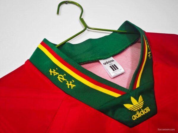 Retro 92/94 Portugal Home Jersey - Image 5