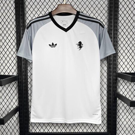 2024/25 Juventus Third Goalkeeper White Jersey