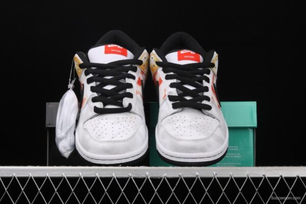 NIKE SB DUNK Low Raygun low-top casual air cushion shoes alien embroidery BQ6832-101, - Image 12