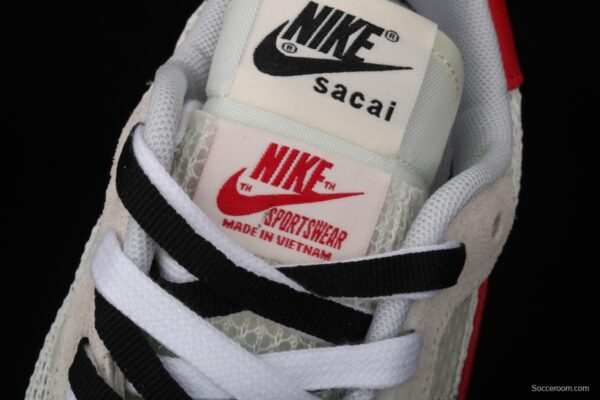 Sacai x NIKE VaporWaffle 3.0marathon deconstruction design avant-garde deformable three-layer bottom leisure jogging shoes CV1363-101 - Image 7