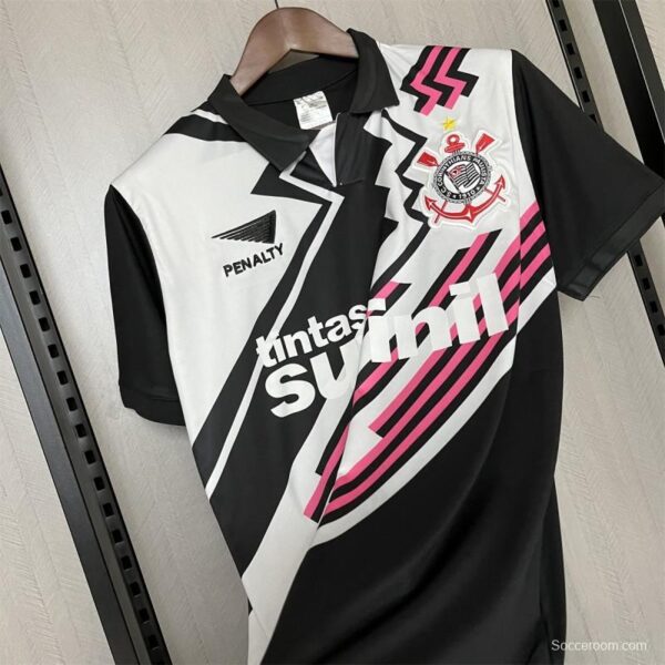 Retro 85/86 Corinthians Goalkeeper Jersey - Image 7