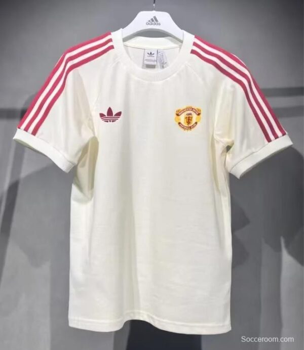 24/25 Manchester United Cotton Beige T-shirt Jersey - Image 2