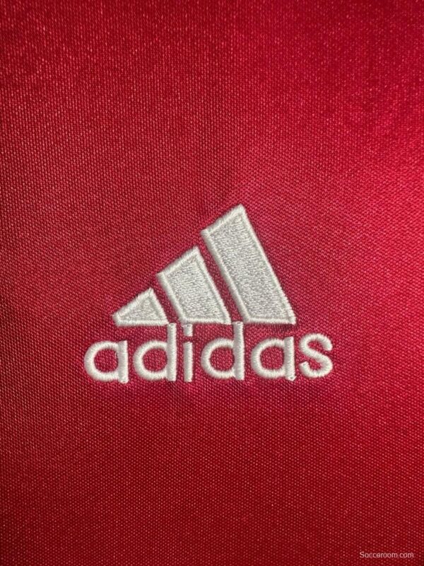 Retro 03/04 Bayern Munich Home Jersey - Image 6