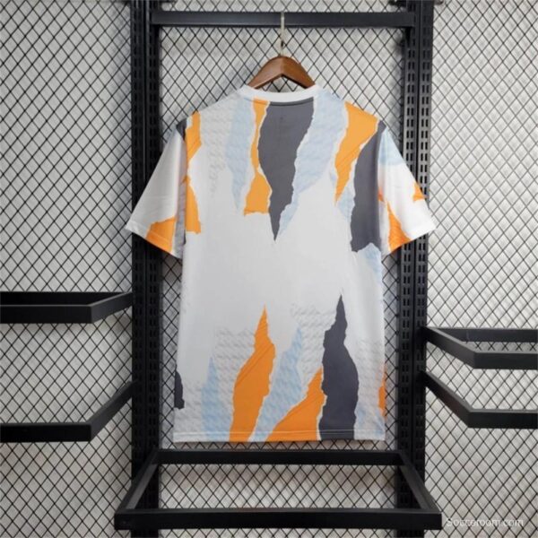 24/25 Real Madrid Pre Match Training Jersey - Image 6