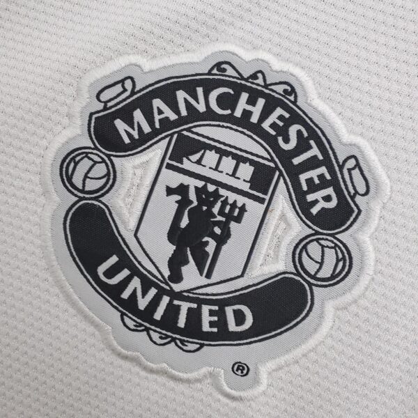 Retro 13/14 Manchester United away Soccer Jersey - Image 8
