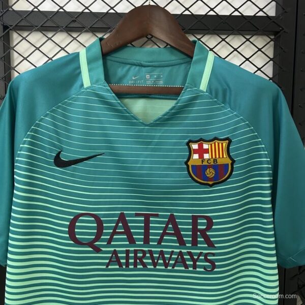 16/17 Retro Barcelona Third Jersey - Image 2