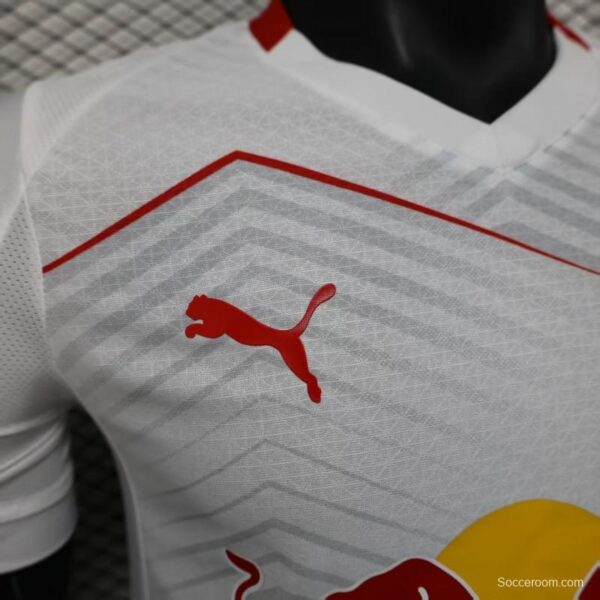 Player Version 25/26 RB Leipzig White with Chevron Pattern and Red Bull Logo Jersey - Image 7
