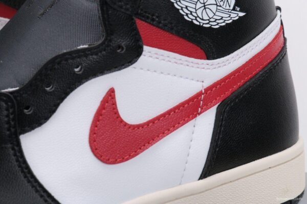 Jordan 1 Retro High Black Gym Red - Image 7