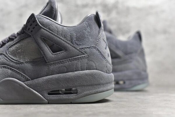 Air Jordan 4 X Kaws - Image 6