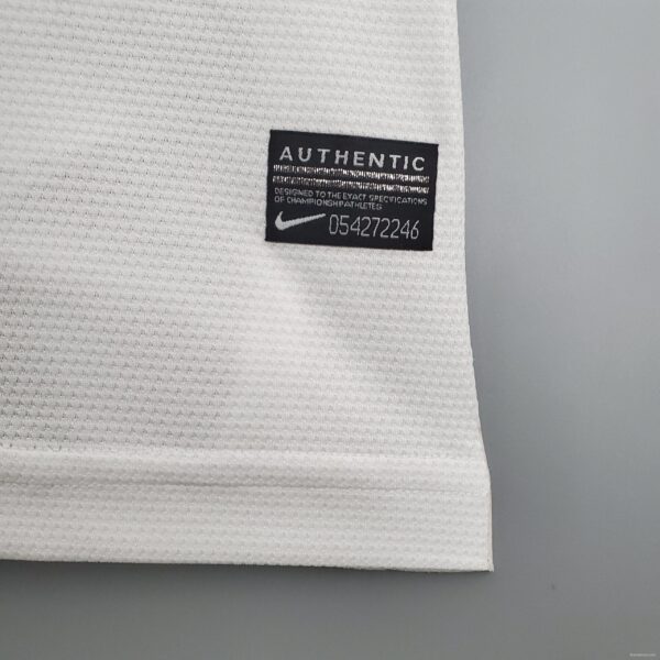Retro 13/14 Manchester United away Soccer Jersey - Image 5