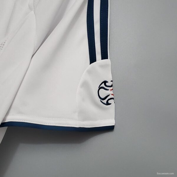 Retro 06/07 Liverpool away Soccer Jersey - Image 7