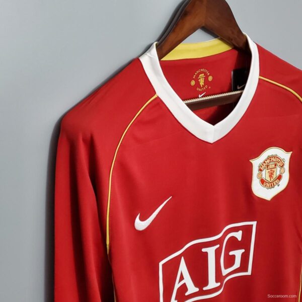 Retro 06/07 Manchester United Long sleeve home Soccer Jersey - Image 4