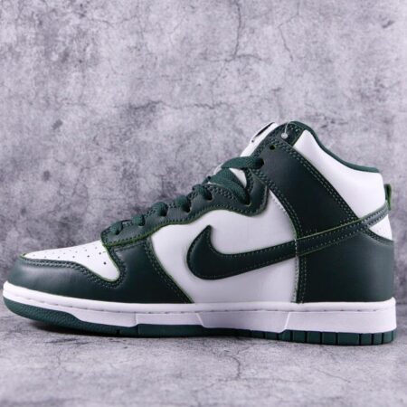 Nike Dunk Hi SP Spartan Green
