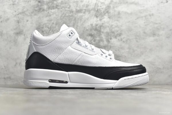 Fragment Design x Air Jordan 3 AJ3 - Image 4