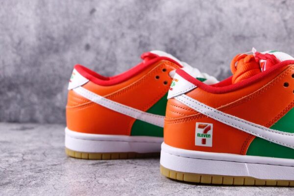 7-Eleven × Nike SB Dunk Low - Image 7