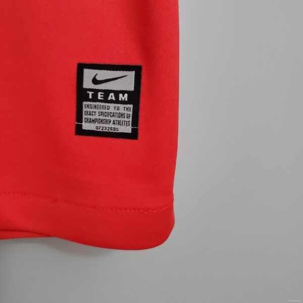 Retro 09/10 Manchester United home Soccer Jersey - Image 6