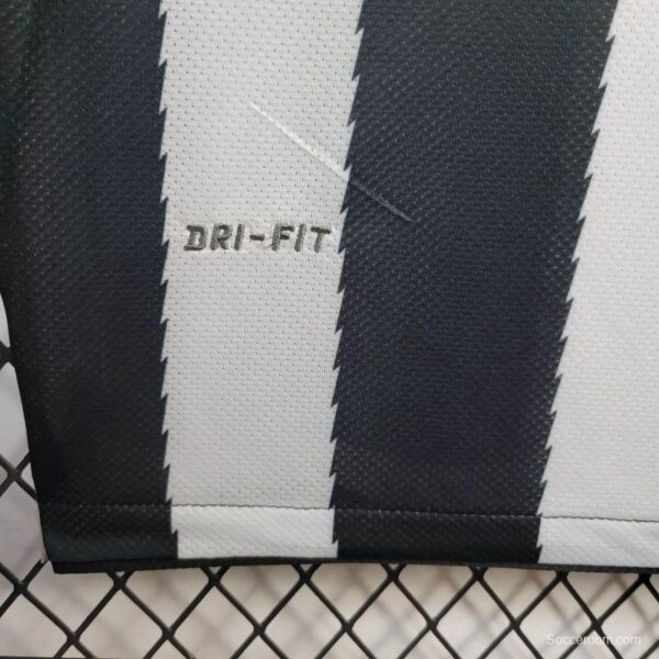 2010/11 Retro Juventus Home Jersey - Image 3