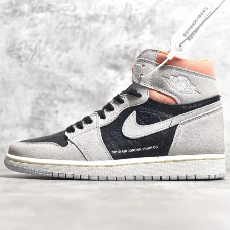 Air Jordan 1 Retro High OG Neutral Grey