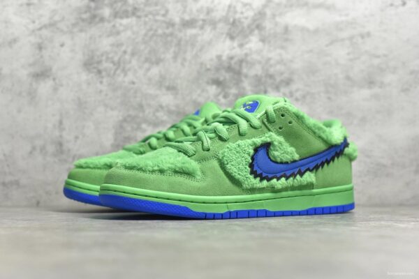 NK SB DUNK LOW PRO QS - Image 2