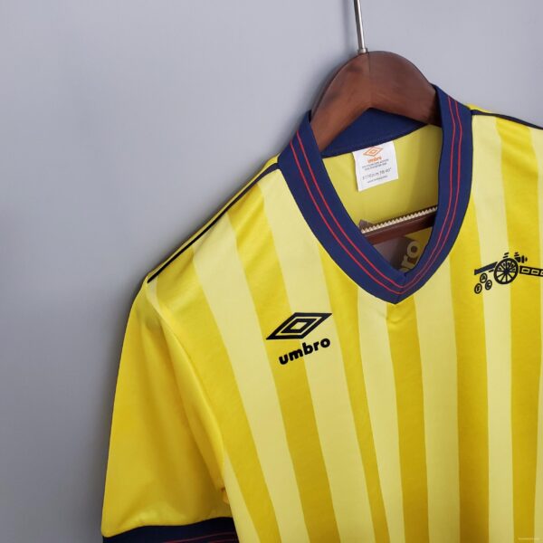 Retro 83/86 Arsenal away Soccer Jersey - Image 4