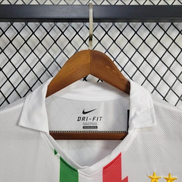 10/11 Retro Juventus Away Jersey - Image 6