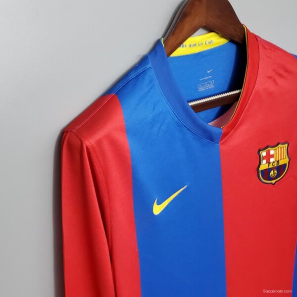 Retro Barcelona 06/07 Long sleeve home Soccer Jersey - Image 9