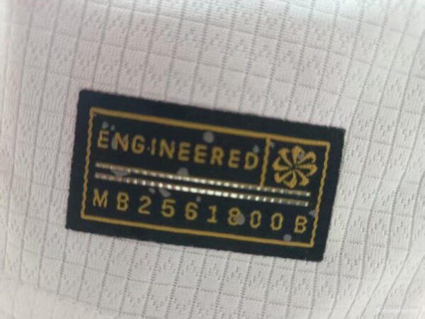 Player Version 24/25 PSG White Polo Jersey - Image 4