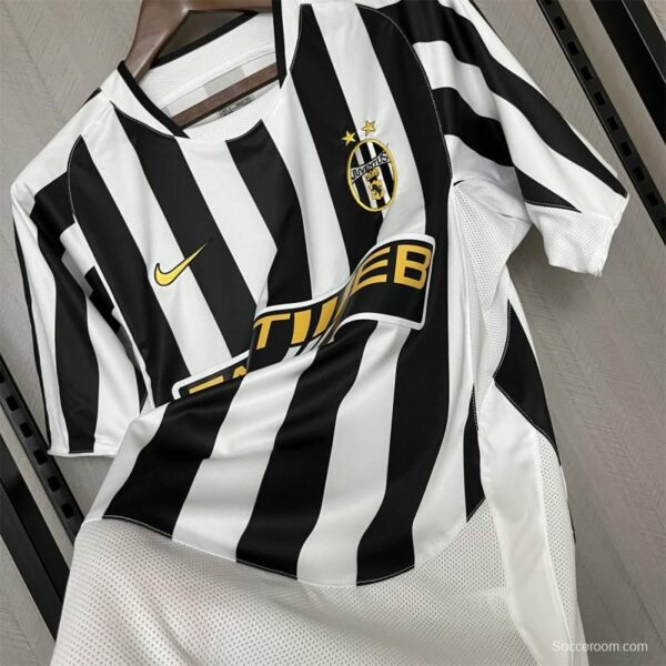 03/04 Retro Juventus Home Jersey - Image 8