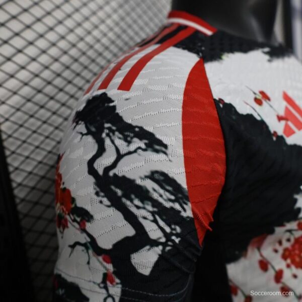 Player Version 25/26 Real Madrid Chinese Ink Painting Style Limited Edition Jersey with Emirates Sponsor - Image 5