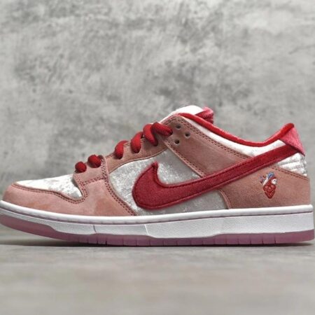 StrangeLove x SB Dunk Low
