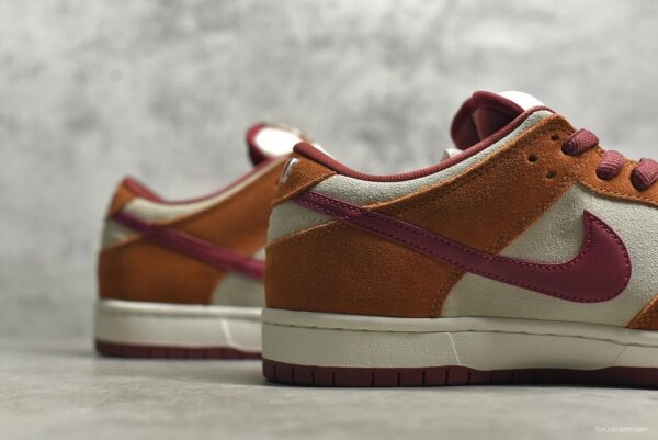 Nike SB Dunk Low Pro Russet Cedar - Image 6