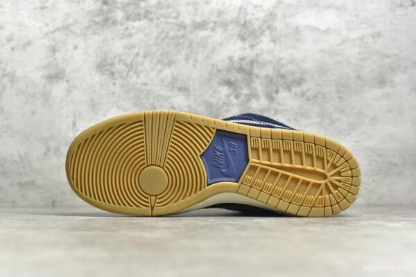 NK SB Dunk Low Pro PRM Sashiko - Image 3