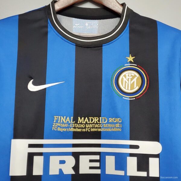 Retro 2010 Inter Milan home Soccer Jersey - Image 11