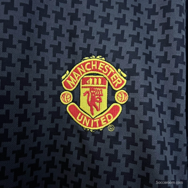 03/05 Retro Manchester United Away Jersey - Image 4