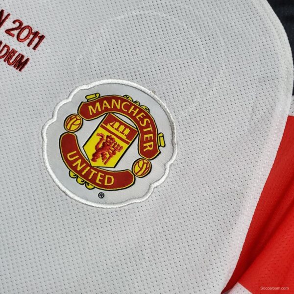 Retro 10/11 Manchester United in the Champions League version away Soccer Jersey - Image 8