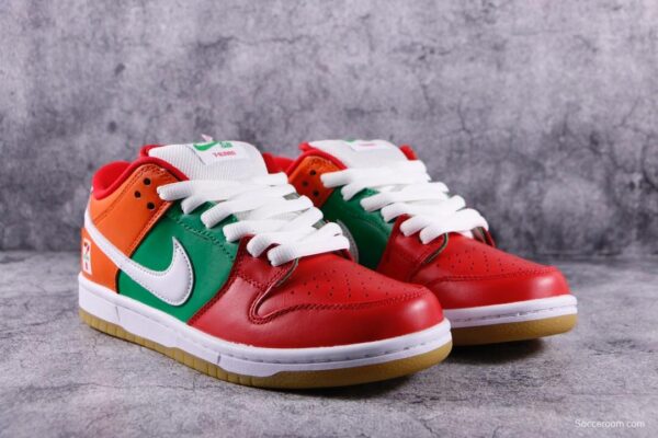7-Eleven × Nike SB Dunk Low - Image 5