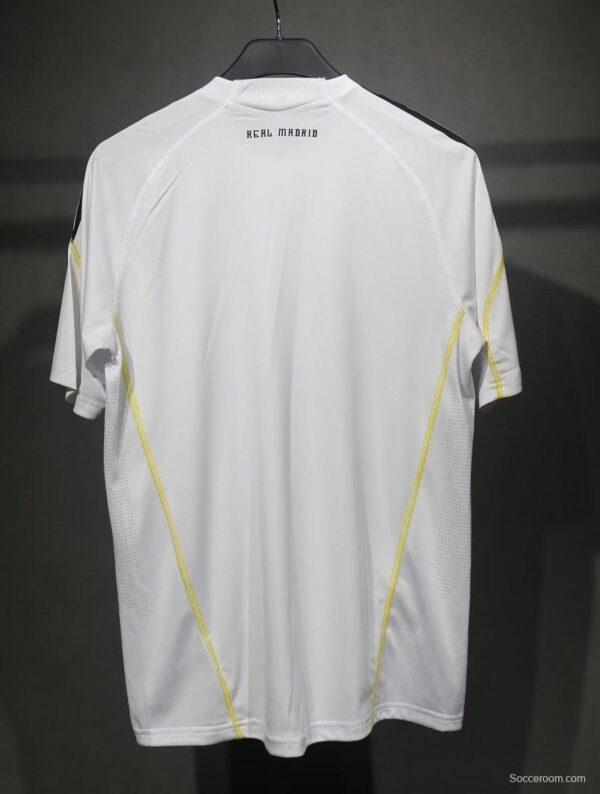 Player Version Retro 09/10 Real Madrid Home Jersey - Image 3