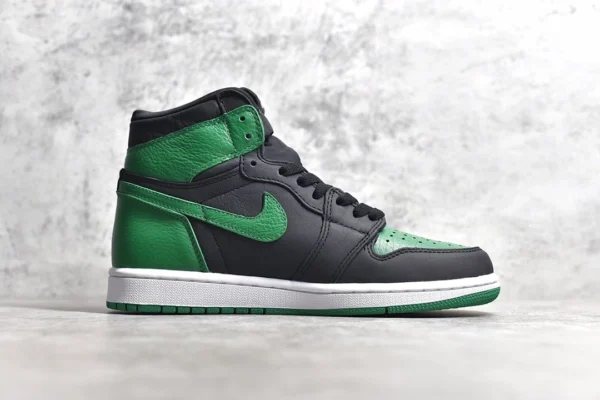 Air Jordan 1 Retro High OG “ Pine Green” - Image 6
