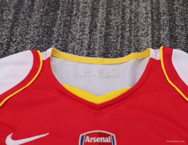 Retro Kids 04/05 Arsenal Home Jersey - Image 9