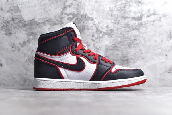 Air Jordan 1 Retro High OG （GS） - Image 3