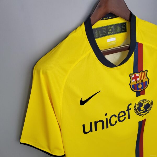 Retro Barcelona 08/09 away Soccer Jersey - Image 6