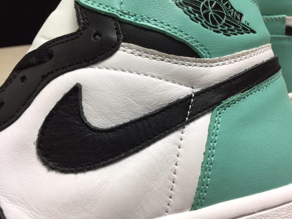 Air Jordan 1 Retro High lgloo - Image 7
