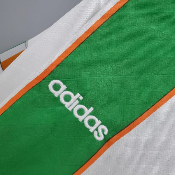 Retro Ireland 1994 away Soccer Jersey - Image 5