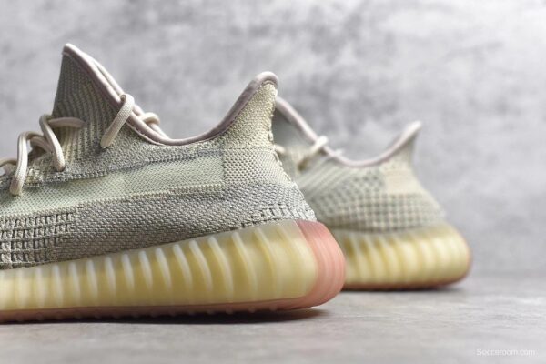Yeezy 350 Boost V2 Citrin - Image 3